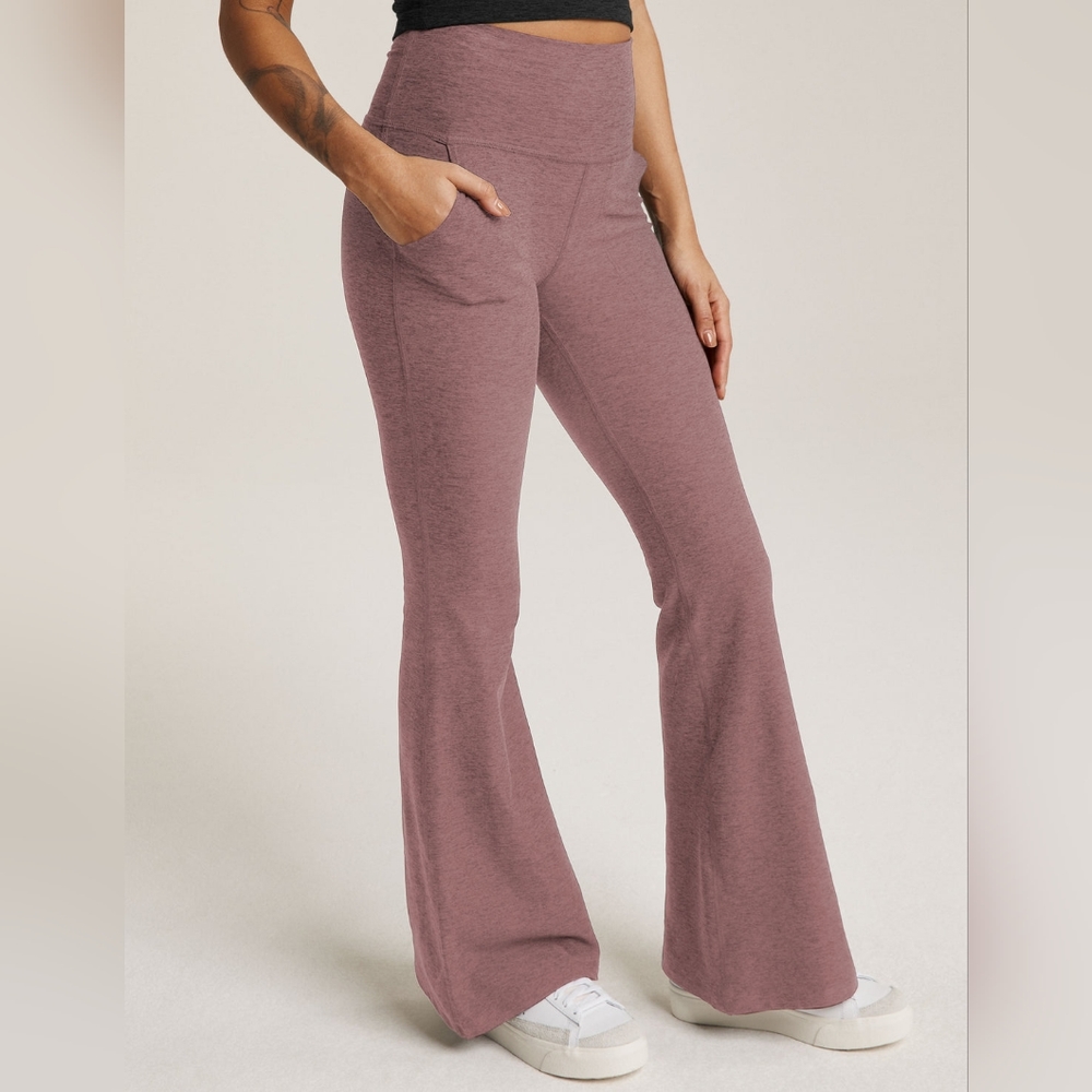 COPY - Beyond Yoga Spacedye All Day Flare (pockets!) Sienna Brown/Desert Dusk